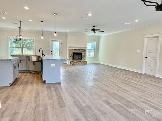 20882 Hale Drive, Robertsdale, AL 36567