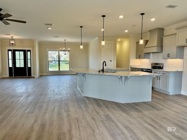 20882 Hale Drive, Robertsdale, AL 36567