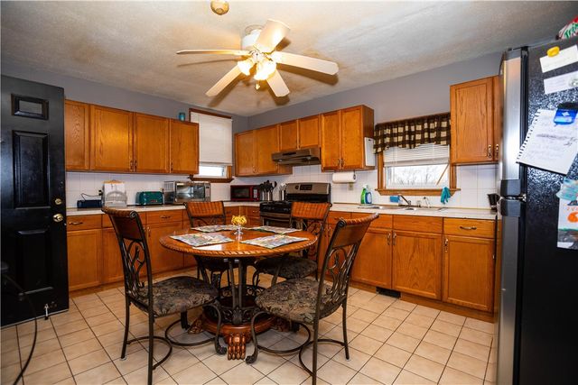 546 Lonsdale Avenue, Central Falls, RI 02863