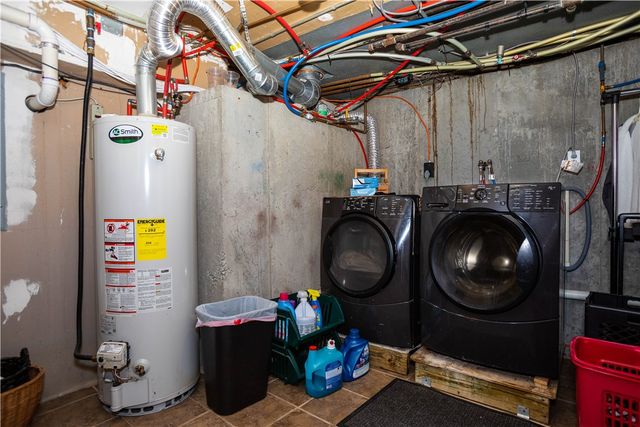 546 Lonsdale Avenue, Central Falls, RI 02863