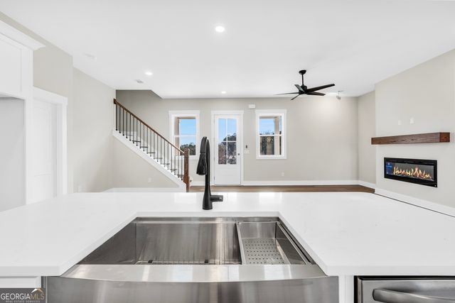 297 E Knight Road, Mcdonough, GA 30252