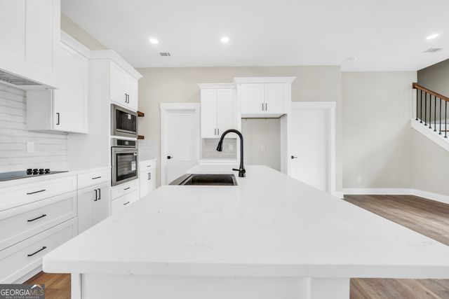 297 E Knight Road, Mcdonough, GA 30252