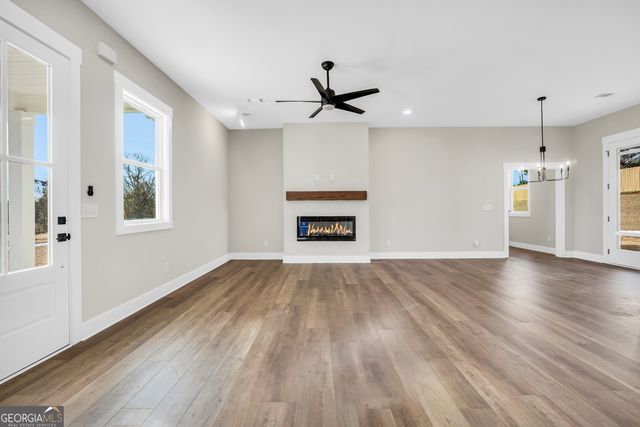 297 E Knight Road, Mcdonough, GA 30252