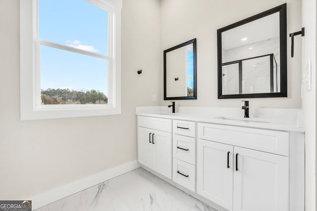 297 E Knight Road, Mcdonough, GA 30252