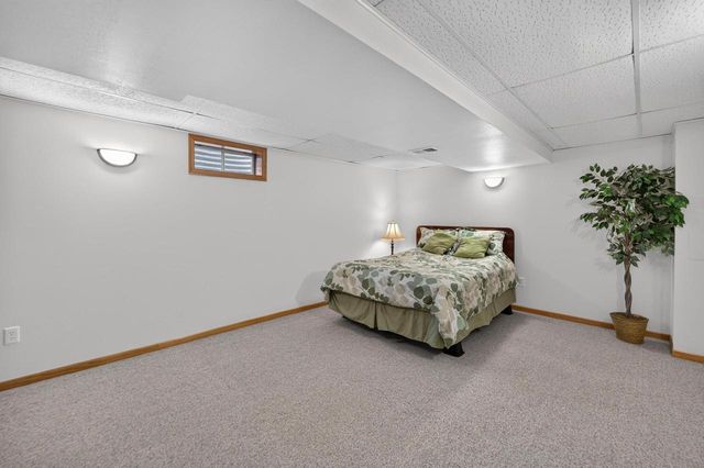6502 Doral Circle, Madison, WI 53719