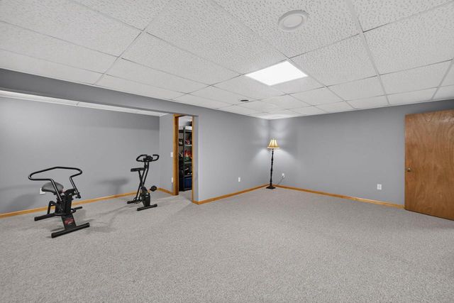 6502 Doral Circle, Madison, WI 53719