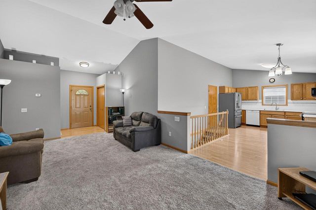 6502 Doral Circle, Madison, WI 53719
