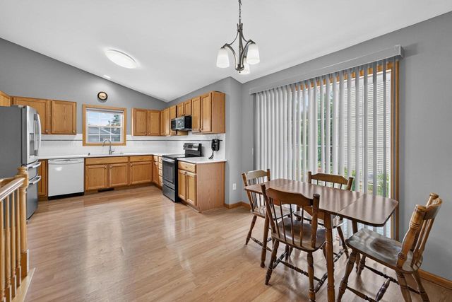 6502 Doral Circle, Madison, WI 53719