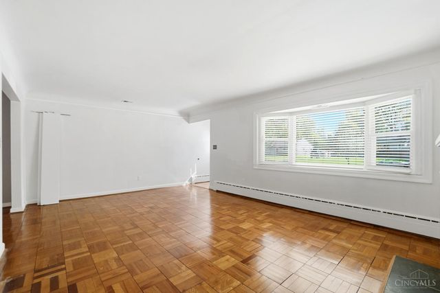 6604 Ambar Avenue, Cincinnati, OH 45230