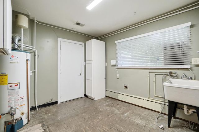 6604 Ambar Avenue, Cincinnati, OH 45230