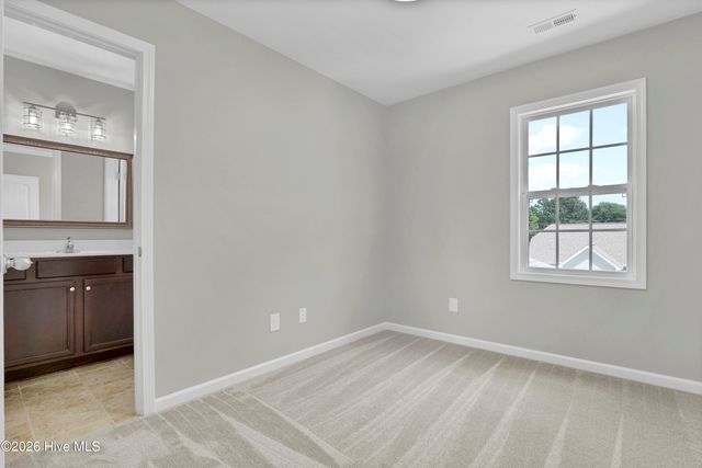 219 Everett Drive, Sneads Ferry, NC 28460