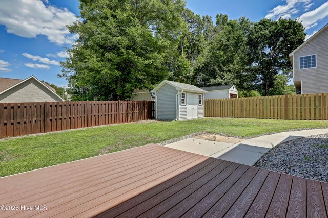 219 Everett Drive, Sneads Ferry, NC 28460