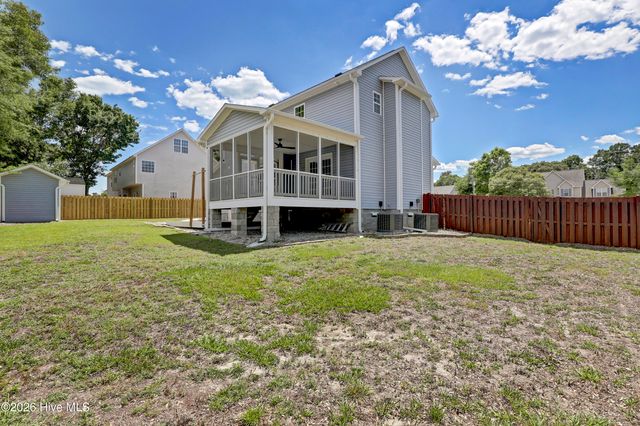 219 Everett Drive, Sneads Ferry, NC 28460
