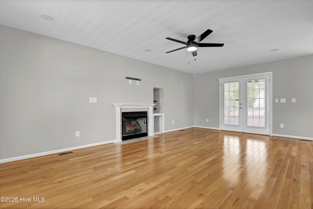 219 Everett Drive, Sneads Ferry, NC 28460