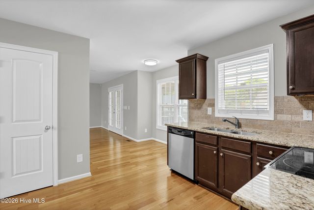 219 Everett Drive, Sneads Ferry, NC 28460