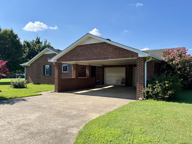 1036 Bowling Green Rd, Franklin, KY 42134