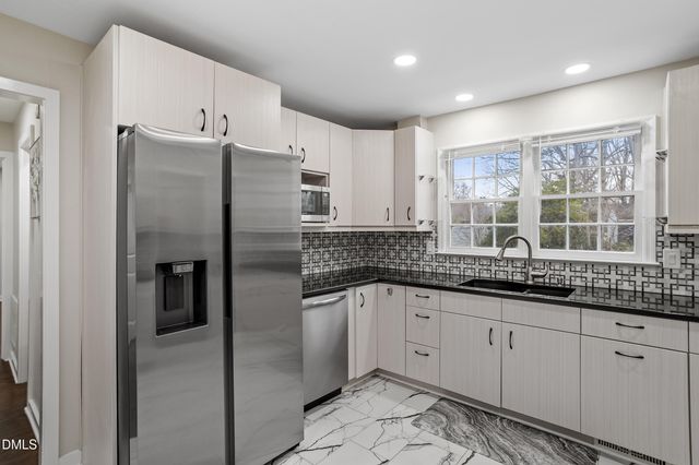 305 E Millbrook Road, Raleigh, NC 27609