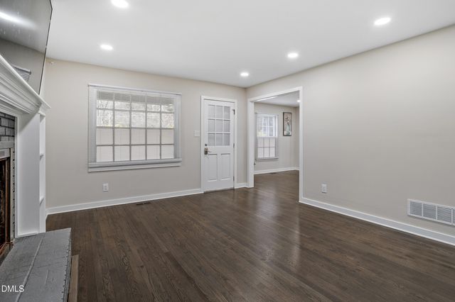 305 E Millbrook Road, Raleigh, NC 27609