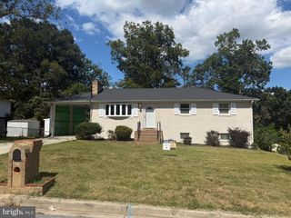 9702 UNDERWOOD DR, Fort Washington, MD 20744