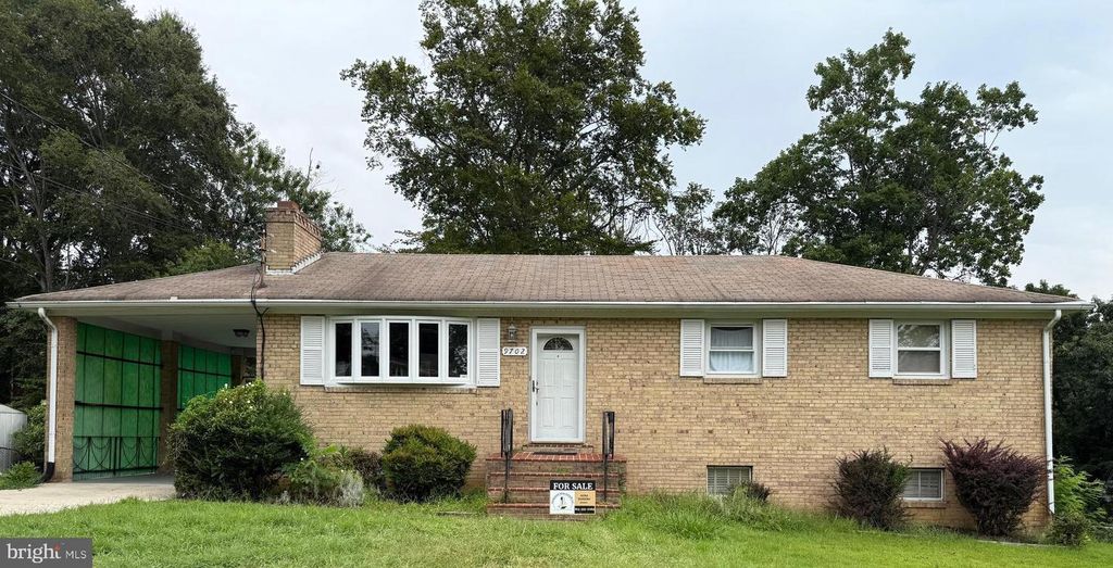 9702 UNDERWOOD DR, Fort Washington, MD 20744
