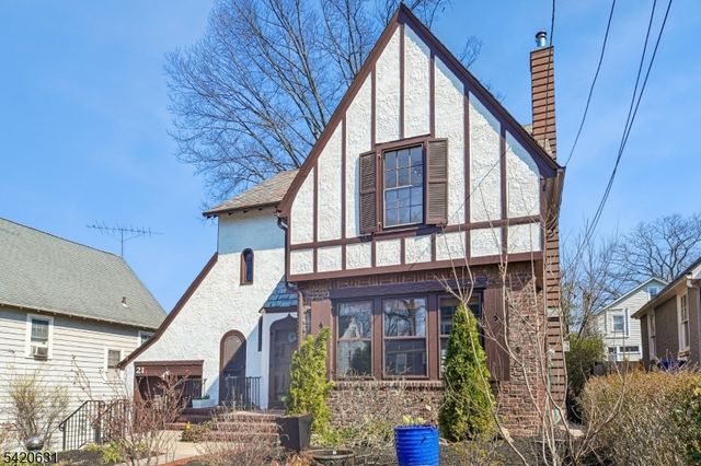 21 Broadview Ave, Maplewood Twp., NJ 07040