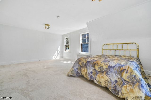 21 Broadview Ave, Maplewood Twp., NJ 07040