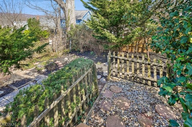 21 Broadview Ave, Maplewood Twp., NJ 07040