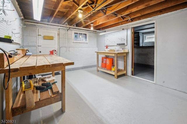 21 Broadview Ave, Maplewood Twp., NJ 07040