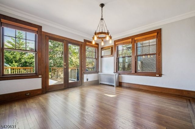 21 Broadview Ave, Maplewood Twp., NJ 07040