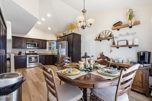 1237 NIGHT HAWK Drive, El Paso, TX 79912