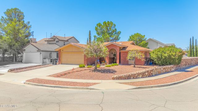 1237 NIGHT HAWK Drive, El Paso, TX 79912