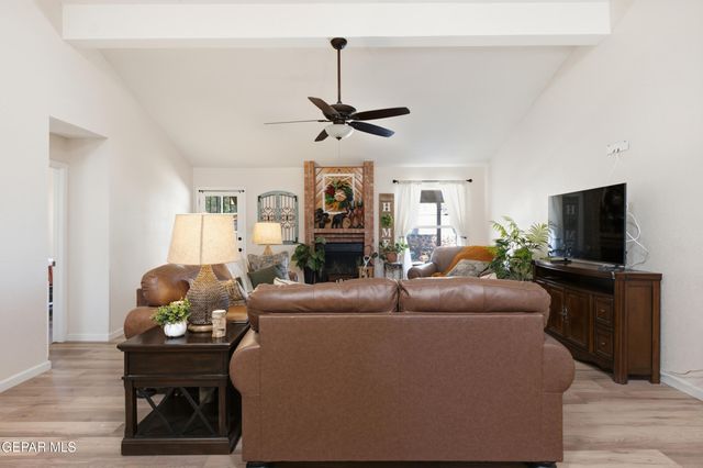 1237 NIGHT HAWK Drive, El Paso, TX 79912