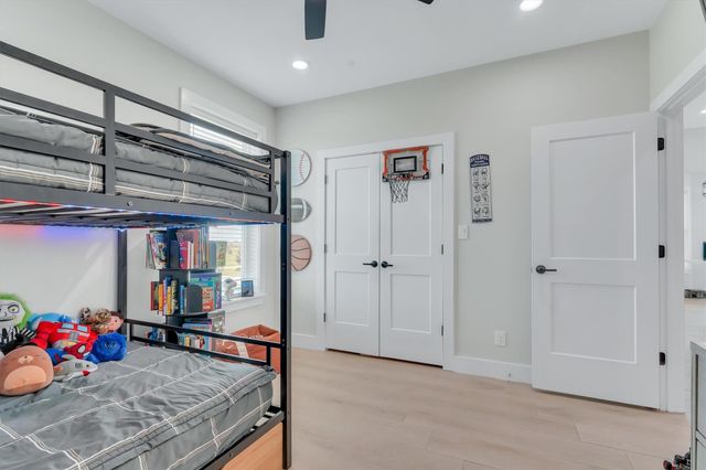 3815 Kiva Road, Galveston, TX 77554