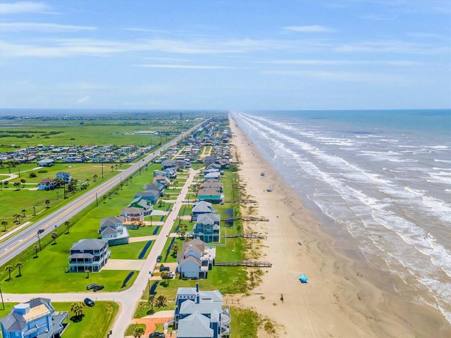 3815 Kiva Road, Galveston, TX 77554