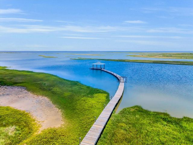 3815 Kiva Road, Galveston, TX 77554