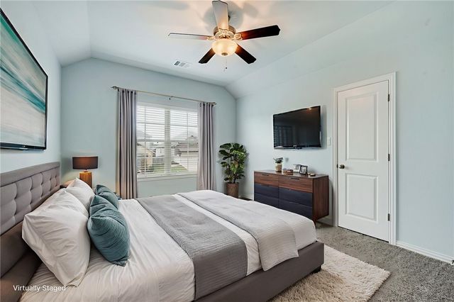 6336 Spartan Drive, College Station, TX 77845