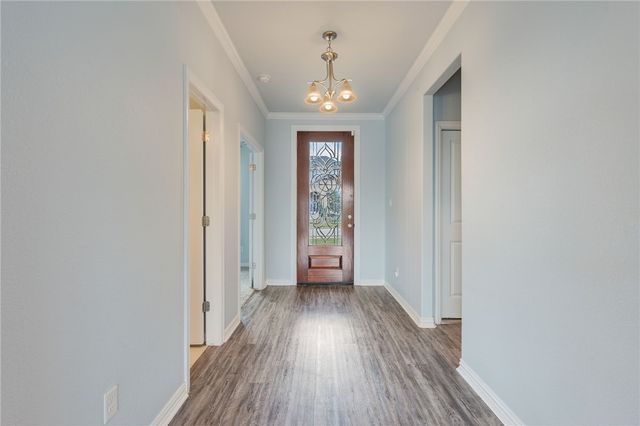 6336 Spartan Drive, College Station, TX 77845