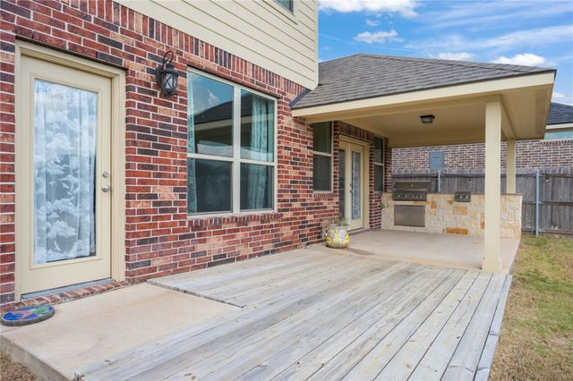 6336 Spartan Drive, College Station, TX 77845