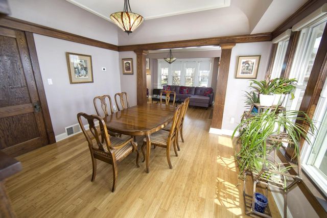 3929 N Maryland AVENUE, Shorewood, WI 53211