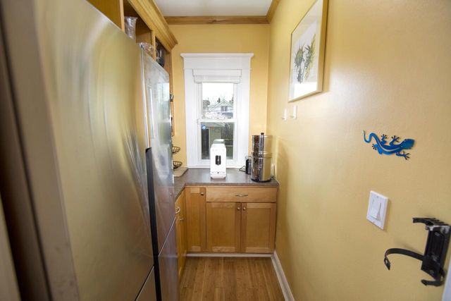 3929 N Maryland AVENUE, Shorewood, WI 53211