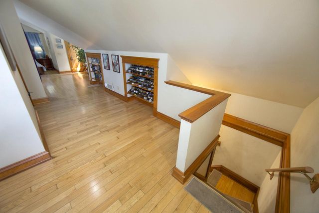 3929 N Maryland AVENUE, Shorewood, WI 53211