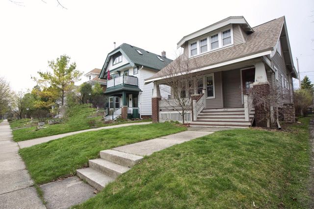 3929 N Maryland AVENUE, Shorewood, WI 53211