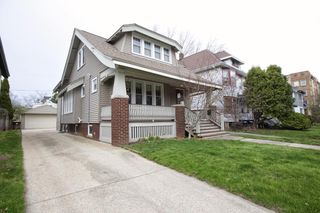 3929 N Maryland AVENUE, Shorewood, WI 53211