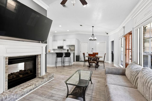 2500 Old Bay Road, Biloxi, MS 39531