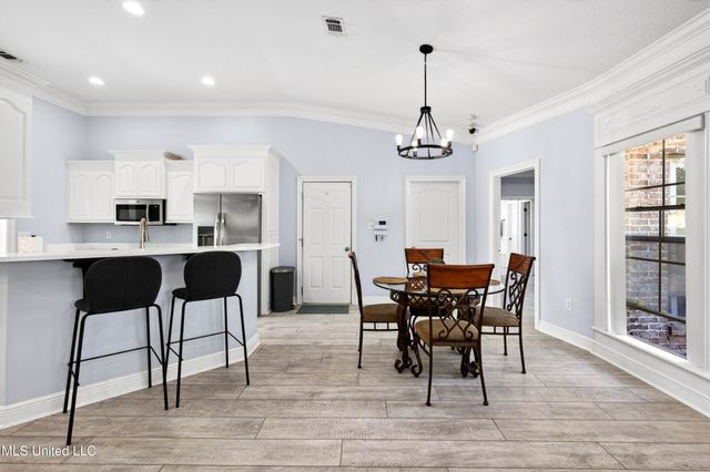 2500 Old Bay Road, Biloxi, MS 39531