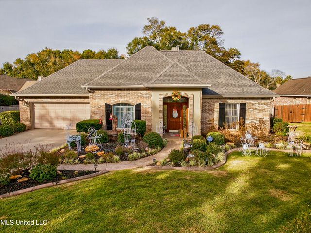 2500 Old Bay Road, Biloxi, MS 39531