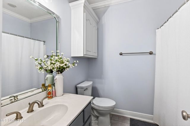 2500 Old Bay Road, Biloxi, MS 39531