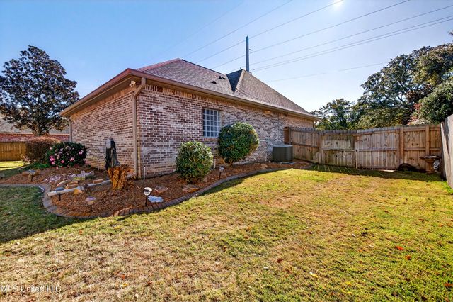 2500 Old Bay Road, Biloxi, MS 39531