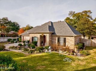 2500 Old Bay Road, Biloxi, MS 39531