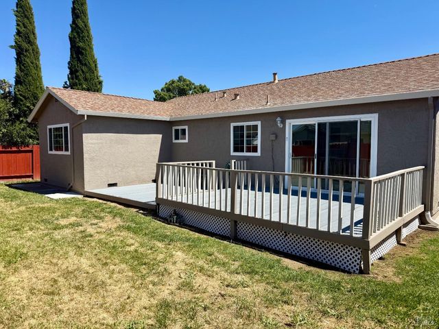 1012 Whooper Way, Suisun City, CA 94585